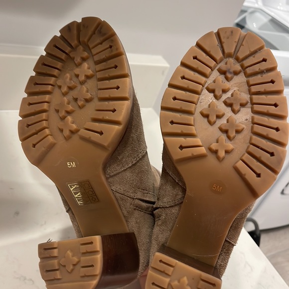 Tory Burch Booties - Picture 4 of 4